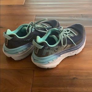 Hoka Bondi Running shoes